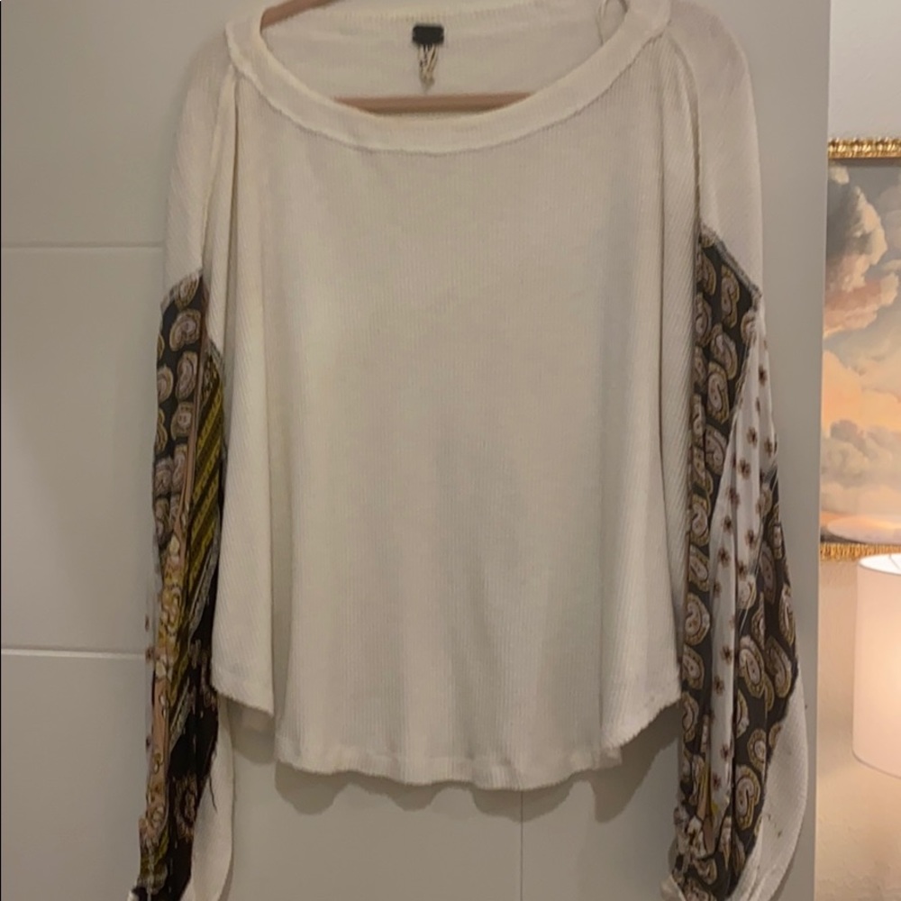 Free People Long-sleeved Top